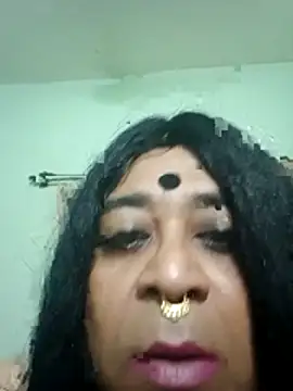 Snapshot of Priya-Crossy chatting on 07.29.26 Priya-Crossy online show from 07.29.26