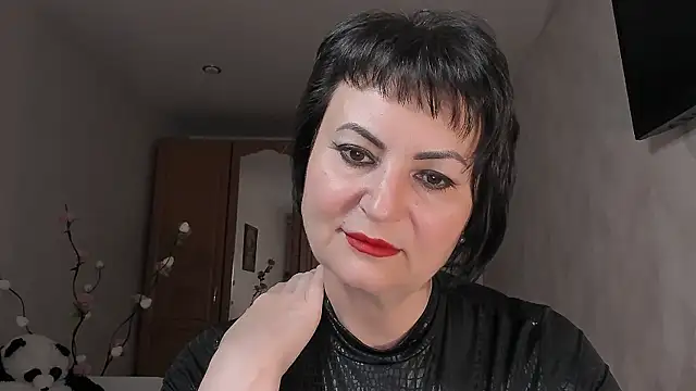 Snapshot of Helen_Beller chatting on 07.17.26 Helen Beller online show from 07.17.26