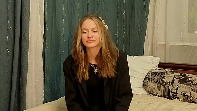 KareyFonger online show from 06.02.26