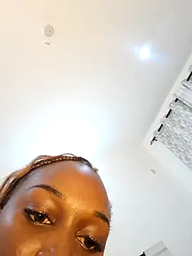 Snapshot of ebony_ghoddes chatting on 05.29.26 ebony ghoddes online show from 05.29.26