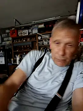 Snapshot of truckdawg2023 chatting on 07.21.26 truckdawg2023 online show from 07.21.26