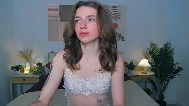Snapshot of TayloryStar chatting on 05.19.26 TayloryStar online show from 05.19.26