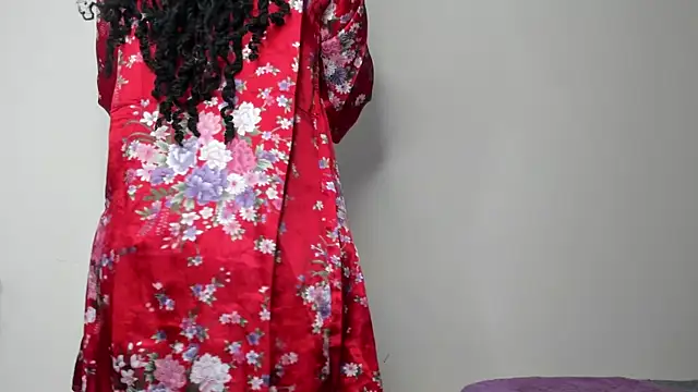 Real Slim Thick online show from 06.03.26