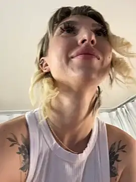 TeaseBabeXXX online show from 06.13.26