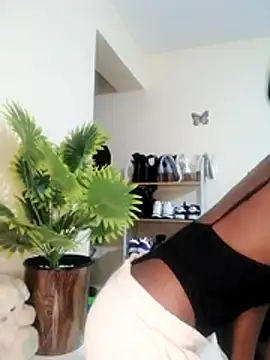Snapshot of _Luxurydoll chatting on 06.01.26 Luxurydoll online show from 06.01.26