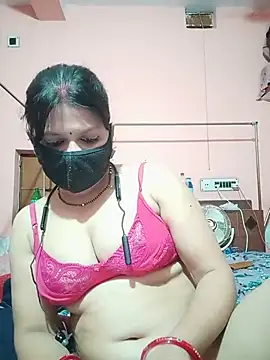 ZOYA-STRIP online show from 07.17.26