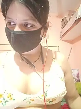 ZOYA-STRIP online show from 07.18.26