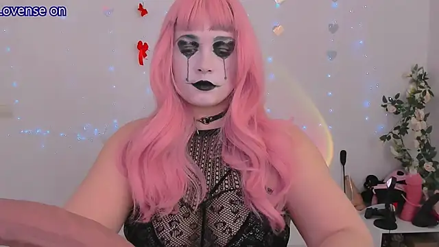 evilla brill  online show from 05.31.26