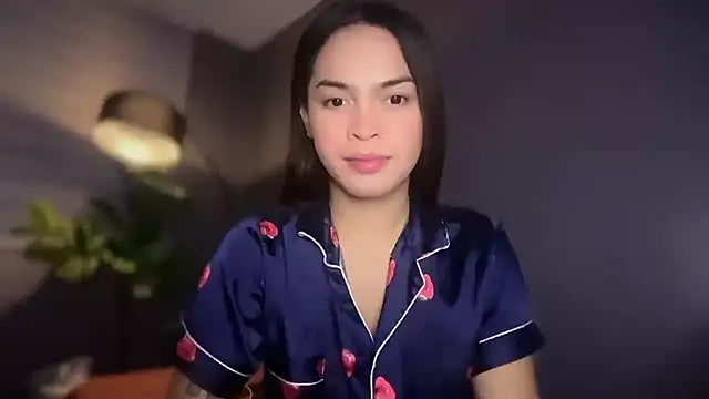 Snapshot of Amylaa chatting on 07.18.26 Amylaa online show from 07.18.26
