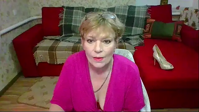 Snapshot of SamantaxFocs chatting on 06.01.26 SamantaxFocs online show from 06.01.26