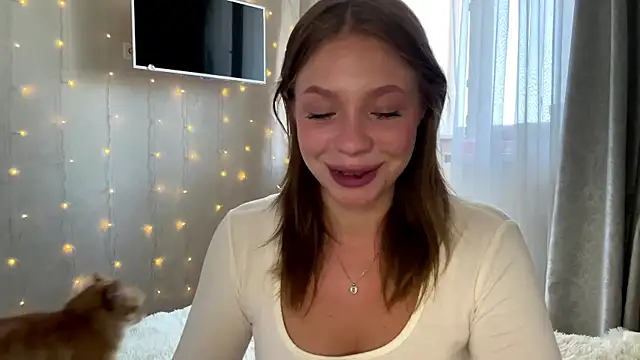 Lia be mine online show from 07.10.26