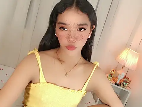 Nozomi Wu online show from 06.18.26