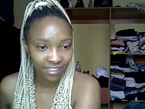 Snapshot of pretty_jazminee1 chatting on 05.31.26 pretty jazminee1 online show from 05.31.26