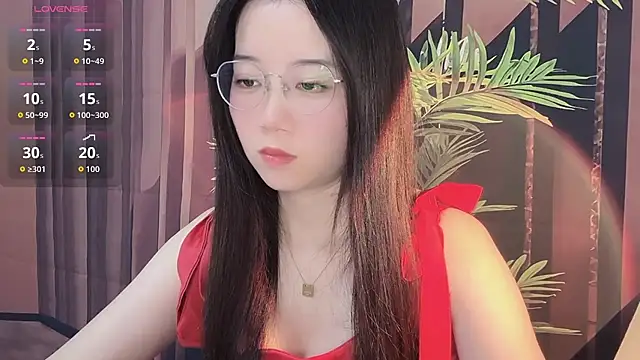 Snapshot of 77-Vicky chatting on 06.02.26 77-Vicky online show from 06.02.26