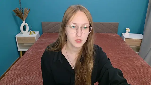 Calista Everleig online show from 06.09.26