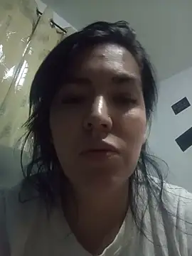 Snapshot of dhanya_moon chatting on 06.13.26 dhanya moon online show from 06.13.26