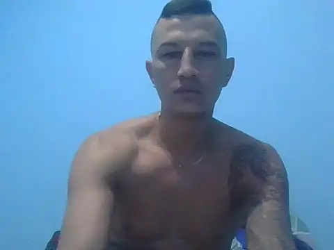 Snapshot of Andreesr chatting on 07.20.26 Andreesr online show from 07.20.26