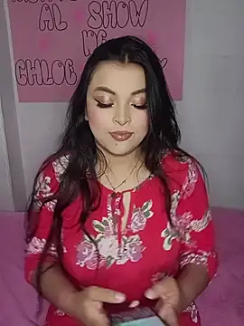 Snapshot of ChloeMilky chatting on 06.06.26 ChloeMilky online show from 06.06.26