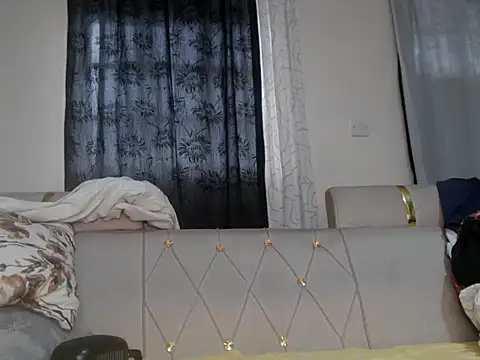 sexyleah25 online show from 07.11.26