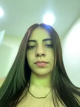 Hanna Cruz  online show from 06.02.26