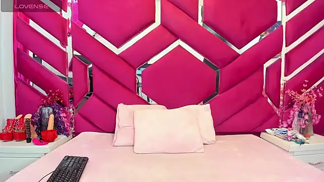 Emmy Sweet 69 online show from 07.15.26
