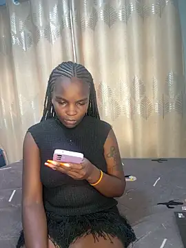 Snapshot of beauty_in_black chatting on 06.05.26 beauty in black online show from 06.05.26