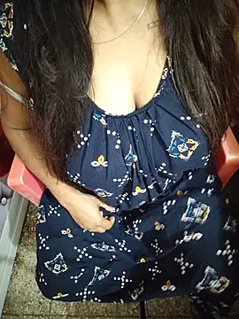Snapshot of radhikagupta345 chatting on 06.01.26 radhikagupta345 online show from 06.01.26