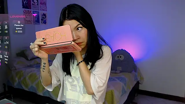 NicoRobin7 online show from 06.22.26