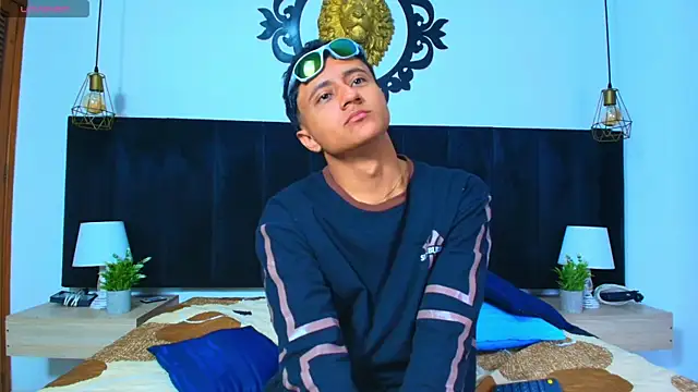 Thiago Nova online show from 06.03.26