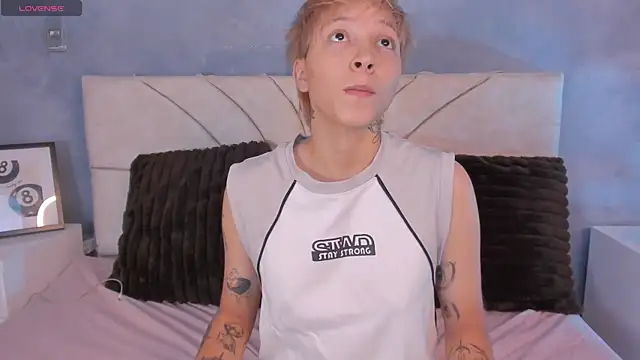 vane grey online show from 07.11.26