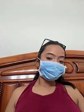 livia dolls online show from 06.01.26