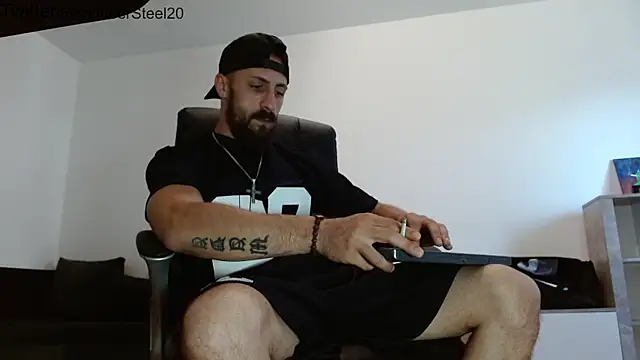 Snapshot of Alphadominathor chatting on 05.29.26 Alphadominathor online show from 05.29.26