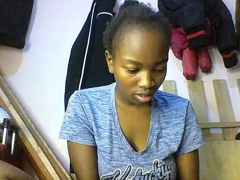 aliana082169 online show from 06.10.26