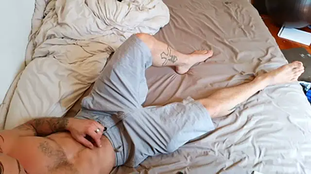 Clevername90 online show from 04.10.26