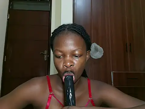 Snapshot of slim_sexy1 chatting on 07.16.26 slim sexy1 online show from 07.16.26