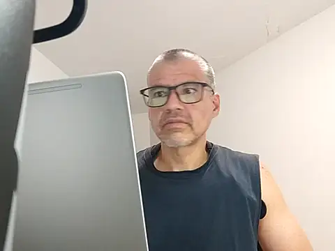 Gaceru01006 online show from 07.15.26
