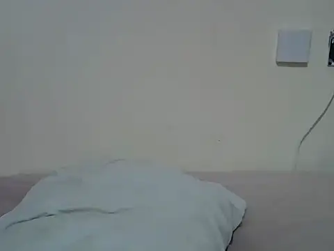creamypetite online show from 06.17.26