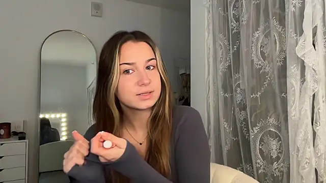 Elenahere4u online show from 06.03.26