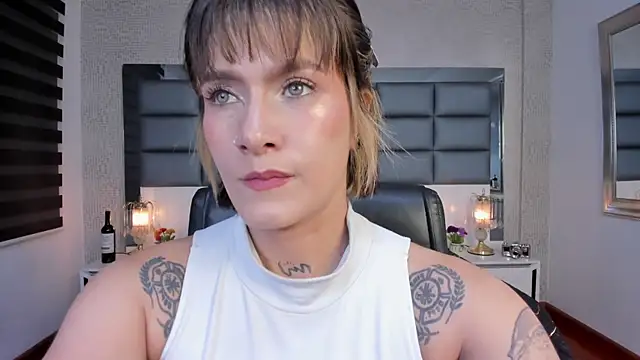 Snapshot of Mrs_Regina_clk chatting on 06.09.26 Mrs Regina clk online show from 06.09.26