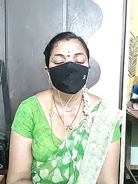 Snapshot of Leela_555 chatting on 06.30.26 Leela 555 online show from 06.30.26
