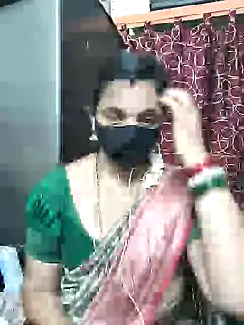Snapshot of Leela_555 chatting on 07.18.26 Leela 555 online show from 07.18.26