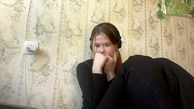 SusanaLeichty online show from 06.02.26