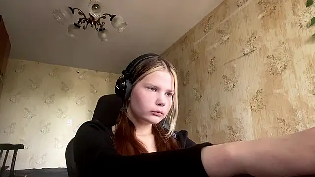 SusanaLeichty online show from 06.04.26