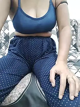 Snapshot of sexy_ladoo chatting on 05.31.26 sexy ladoo online show from 05.31.26
