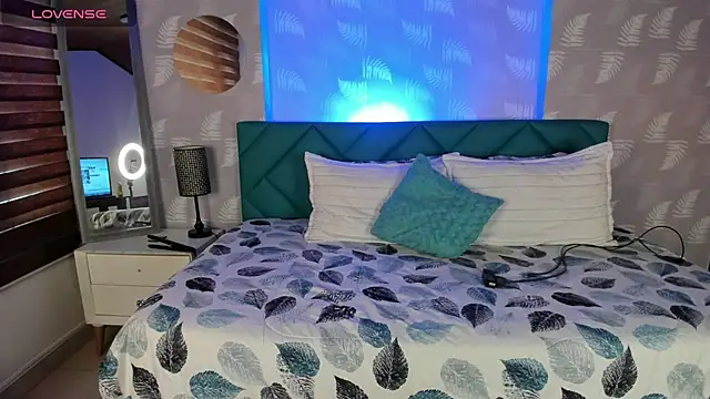 Scarlett  Cooper  1 online show from 07.17.26