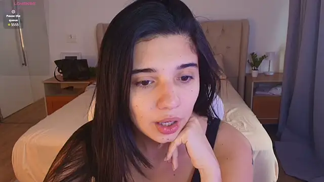 Snapshot of Rose_Desiree chatting on 07.14.26 Rose Desiree online show from 07.14.26