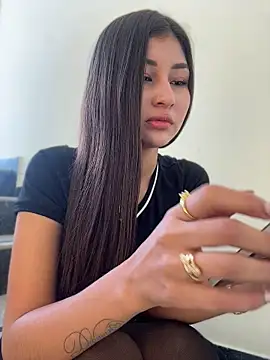 Snapshot of Aylin-fire chatting on 05.30.26 Aylin-fire online show from 05.30.26