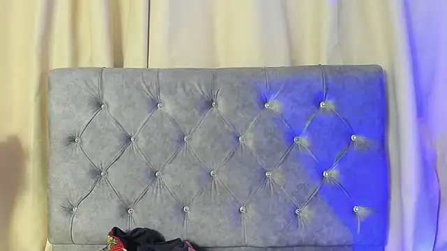 AbbyCollins   online show from 06.01.26