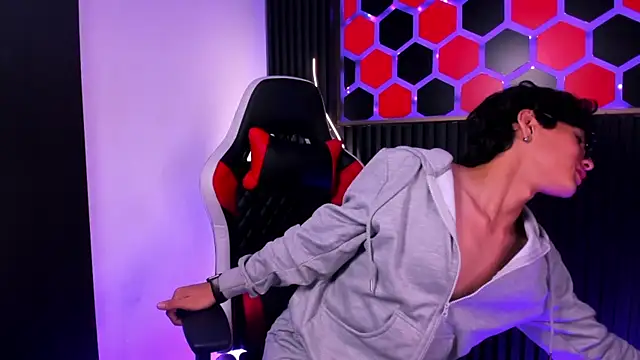 SantyFoxxs online show from 07.21.26