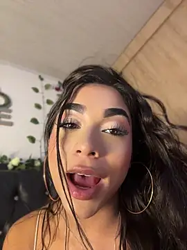 BellaRicciX X online show from 06.04.26
